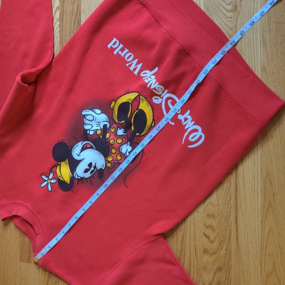 Vintage Disney World Minnie sweatshirt - Picture 4 of 10